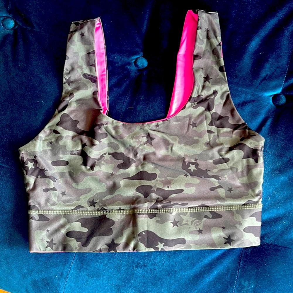 Fabletics reversible camo, hot pink light support bra